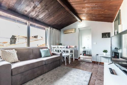Design Apartments Sassari-skyline