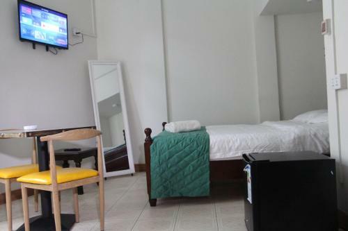 Bed & Breakfast Happy Ours Guest House