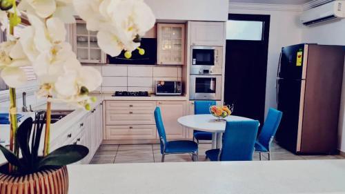 Apartamento Bertha's Court