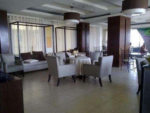 Apartamentos Rosewood Pointe Residences