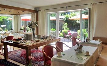 Hotel Pension Oase