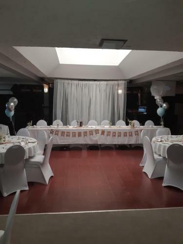 Hotel H�tel Aux Vieux Bardeaux