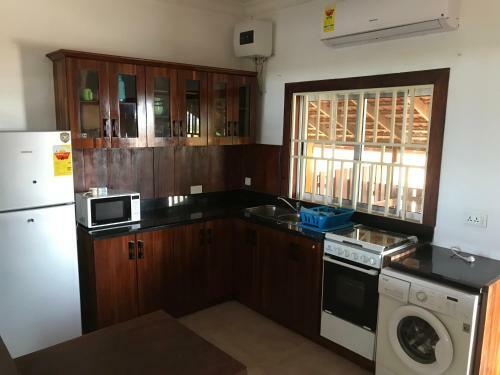 Upper Inchaban Beachfront Apartment