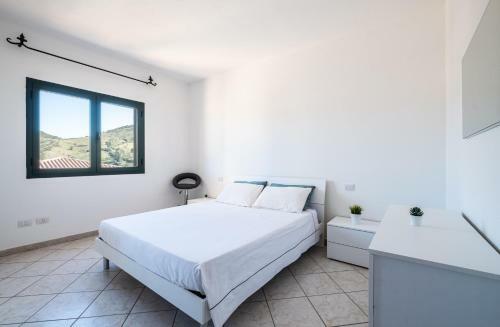 Apartamento [san Teodoro] Appartamento Moderno Con Giardino