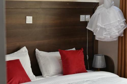 Hotel Ohm Village Inn(Ovi)
