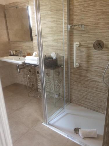 Hostal Riad - Comfort Rooms 3'''