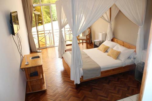 Hotel Riviera Garden