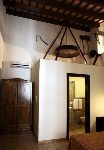 B&B Sabir