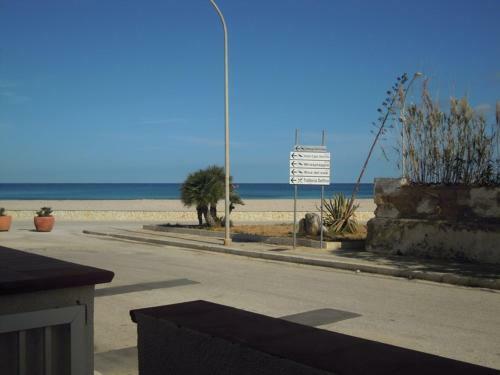 A Due Passi Dal Mare!