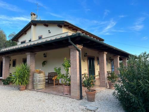 Bed & Breakfast Casale Terre Rosse Garden