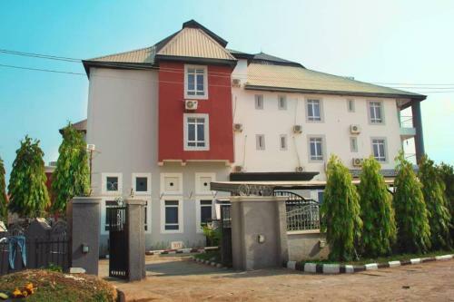 Benysta Hotel Gwarimpa