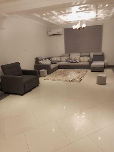 Melgas' Home