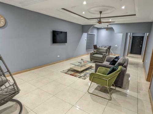 Gad Apartments