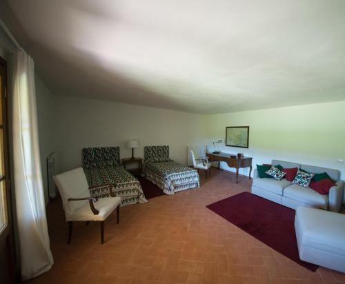 Home With A View In Scansano, Tuscany
