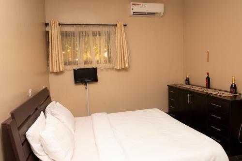 Apo-dutse Villa - 24h Electricty, Water, Wifi And Security