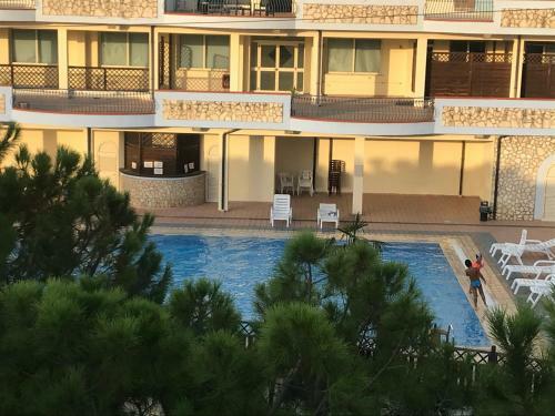 A 800 M Dal Mare