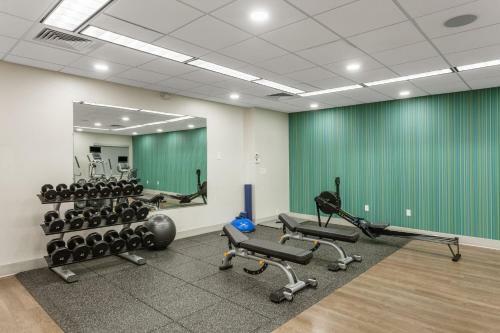 Holiday Inn Express Hotel & Suites Providence-woonsocket