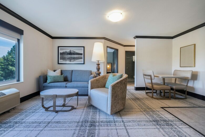 Hotel Doubletree By Hilton Bend