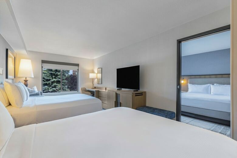 Hotel Doubletree By Hilton Bend