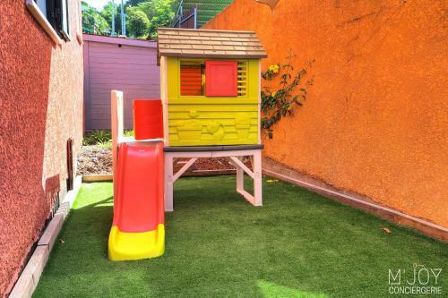 Villa Cardinal ? La Villa Aux Touches Color�es