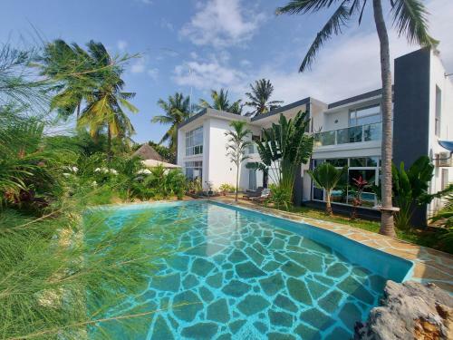 Villa Butterfly House