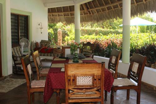 Bed & Breakfast Summertime Villa - Malindi