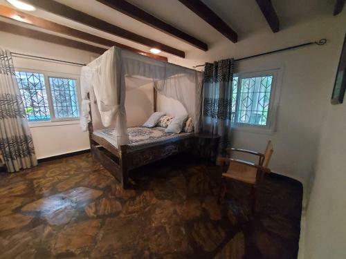 Villa Leopard House