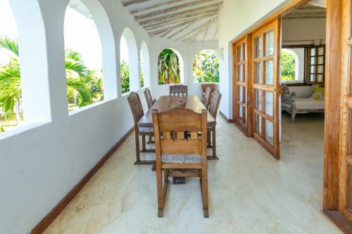 Villa Pearls And Corals Resort