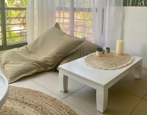 Stylish & Cosy Apartment, 100 Mts From Beach, Pool