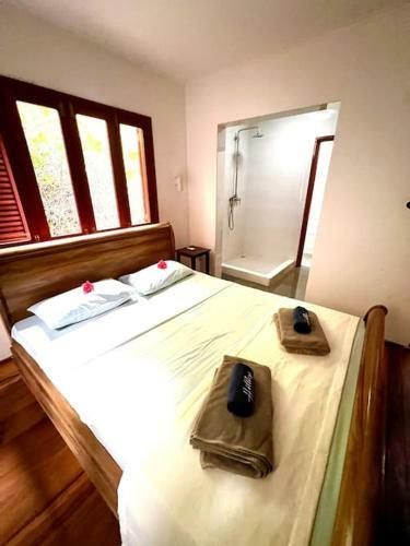 Hilltop South - Villa Bougainville