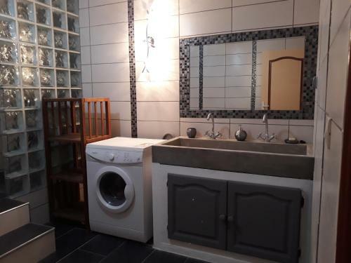 "au Petit Bonheur" Villa Cr�ole Avec Jacuzzi