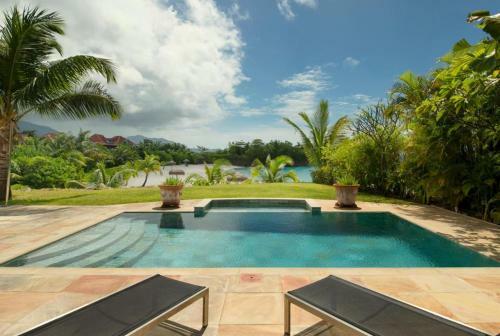 Eden Island 4-bedroom Villa With Private Pool
