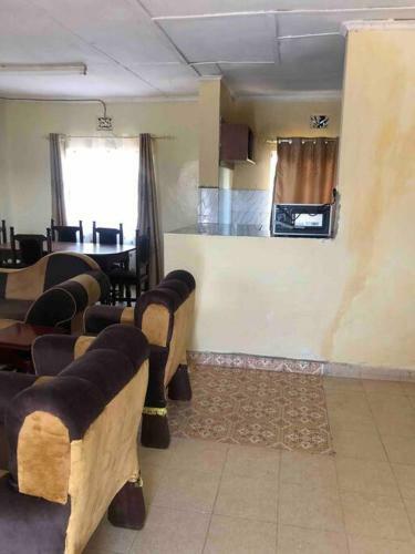 Apartamento Away At Home Suite Upper Kinoru,meru.