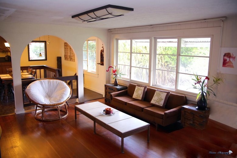 Hostal Shaka Shak Garden Inn
