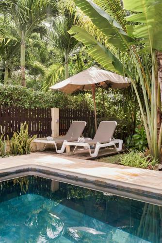 Villa Vakoa - Tranquil Villa With Lush Gardens