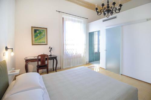 Bed & Breakfast Domus Aleria Deluxe Rooms