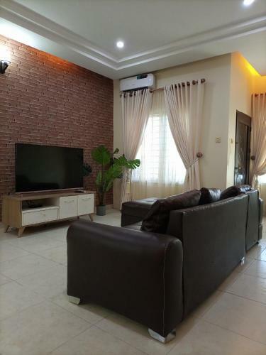 Maryland Shortlet Apartments, Wuye