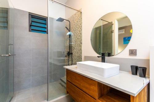 One Bay Residence Apartment 6