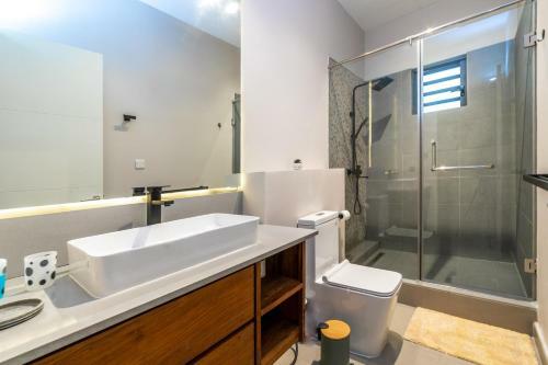 One Bay Residence - Apartment 2 - New Apartment In Pereybere