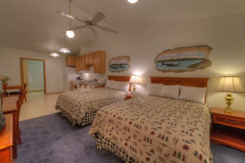 Motel Frontier Suites Airport Hotel