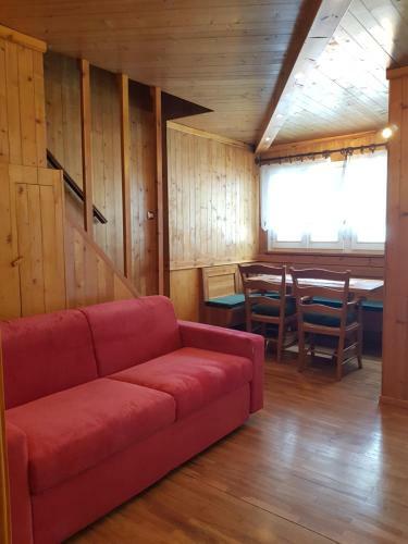 Ski Slopes Apartment