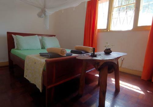 Albergue Ruby - Casa De Hospedes - Backpackers