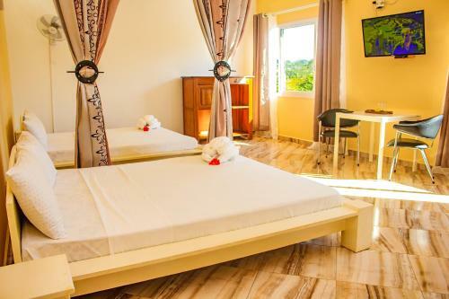 Hostal Cambria Hotel