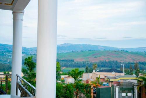 Ebony Apartment - Serene, Great View