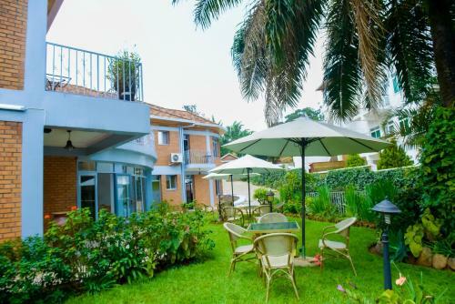 One Click Hotel