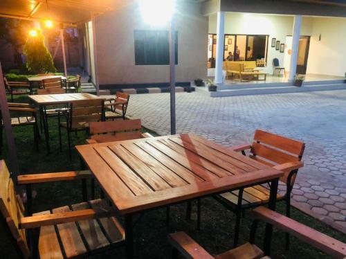 Fayrouz Hostel And Restaurant