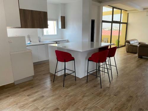 Apartamento Penthouse 200m� Avec Balcon Et Large Terrasse Dakar - Front de Terre
