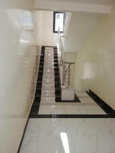 Amsy Hotel