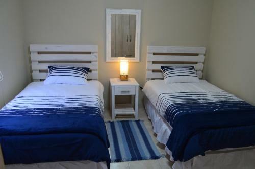Lark Holiday Home