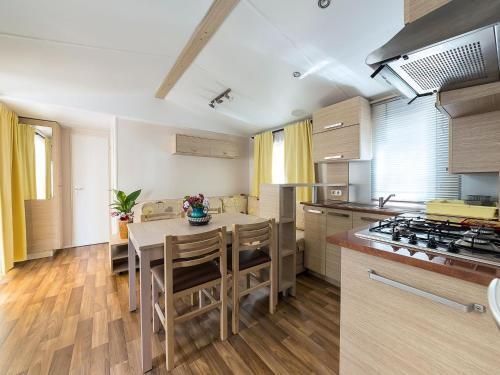 Charming Mobile Home In Sorso With Shared Pool